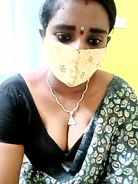 Snapshot of anisha91 chatting on March 18, 8:47 am anisha91 online show from March 18, 8:47 am