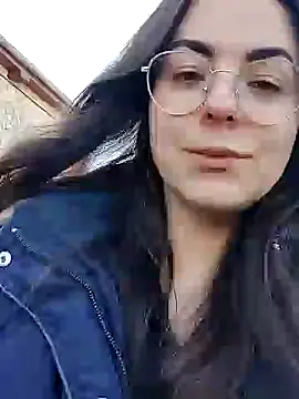 Alicia Hot1 online show from December 12, 10:45 am