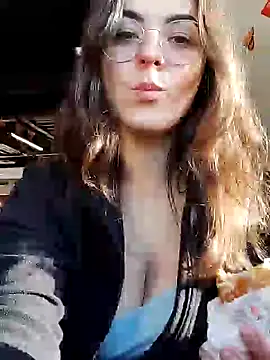 Alicia Hot1 online show from December 12, 2:33 pm