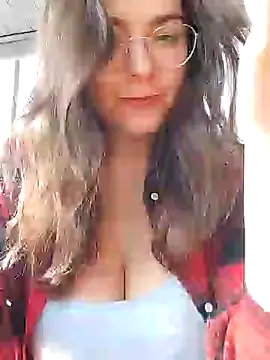 Alicia Hot1 online show from December 18, 1:45 pm