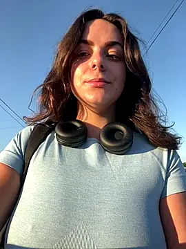 Alicia Hot1 online show from September 17, 6:48 am