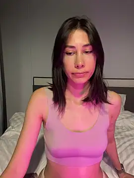 Sophiehii online show from December 13, 1:22 pm