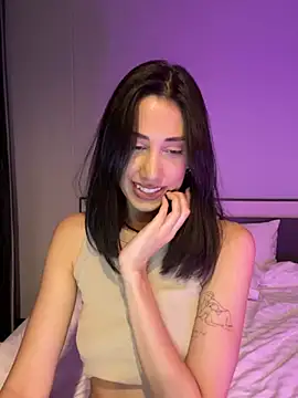 Sophiehii online show from January 27, 11:11 am