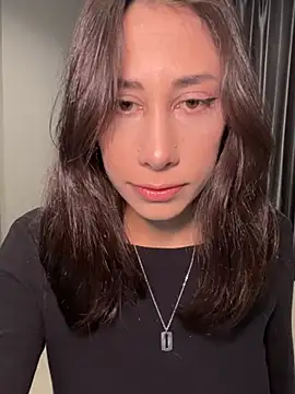 Sophiehii online show from March 8, 10:54 am