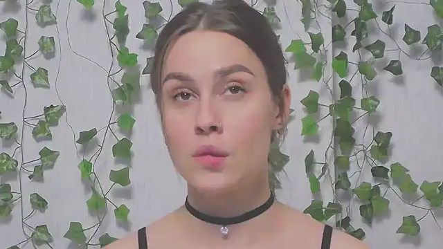 MiaNell online show from February 28, 9:23 pm