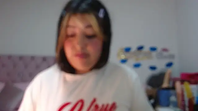 Snapshot of lanaqueen699 chatting on January 24, 12:10 pm lanaqueen699 online show from January 24, 12:10 pm