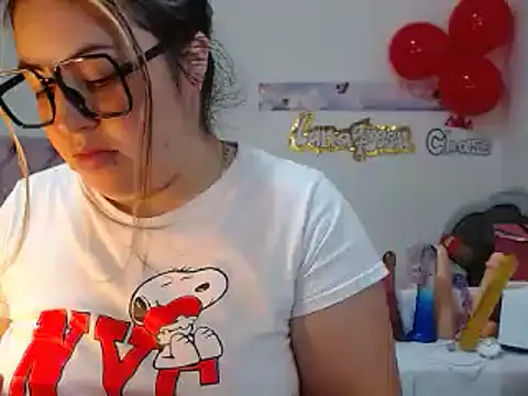 Snapshot of lanaqueen699 chatting on February 13, 6:59 pm lanaqueen699 online show from February 13, 6:59 pm