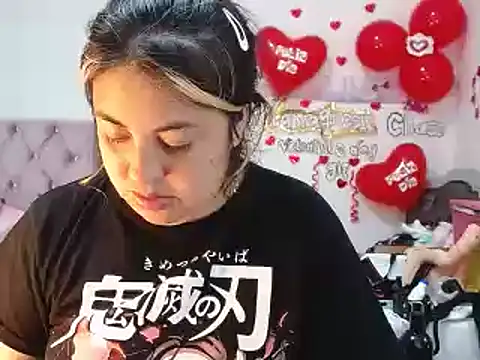 Snapshot of lanaqueen699 chatting on February 17, 6:37 pm lanaqueen699 online show from February 17, 6:37 pm