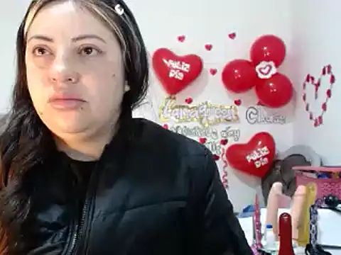 Snapshot of lanaqueen699 chatting on February 21, 12:17 pm lanaqueen699 online show from February 21, 12:17 pm