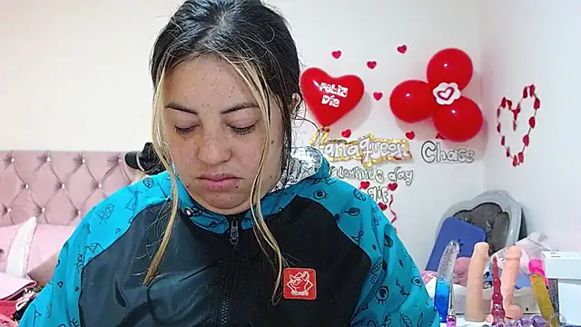 Snapshot of lanaqueen699 chatting on February 28, 12:20 pm lanaqueen699 online show from February 28, 12:20 pm