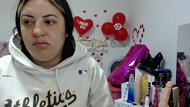 Snapshot of lanaqueen699 chatting on March 13, 12:13 pm lanaqueen699 online show from March 13, 12:13 pm