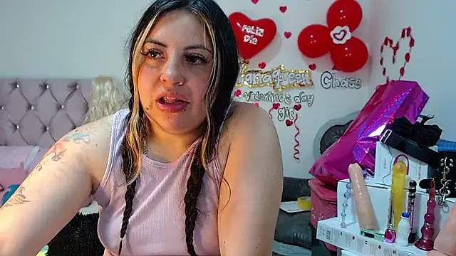 Snapshot of lanaqueen699 chatting on March 14, 12:18 pm lanaqueen699 online show from March 14, 12:18 pm