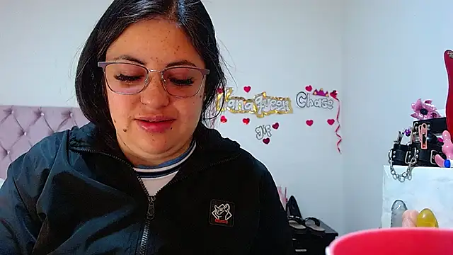 Snapshot of lanaqueen699 chatting on September 16, 12:17 pm lanaqueen699 online show from September 16, 12:17 pm