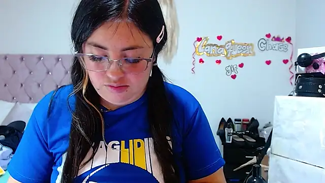 Snapshot of lanaqueen699 chatting on September 20, 12:44 am lanaqueen699 online show from September 20, 12:44 am