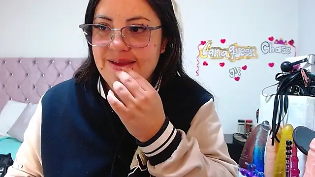 Snapshot of lanaqueen699 chatting on September 23, 12:19 pm lanaqueen699 online show from September 23, 12:19 pm