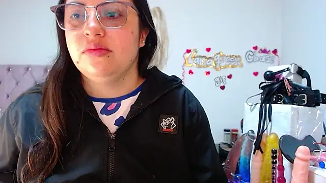 Snapshot of lanaqueen699 chatting on September 24, 12:19 pm lanaqueen699 online show from September 24, 12:19 pm