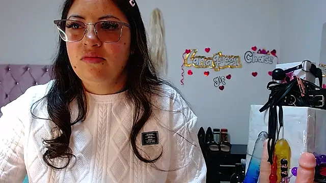 Snapshot of lanaqueen699 chatting on October 1, 12:22 pm lanaqueen699 online show from October 1, 12:22 pm