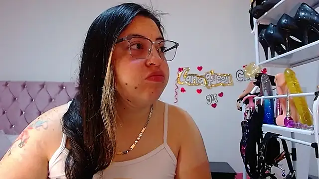 Snapshot of lanaqueen699 chatting on October 10, 12:15 pm lanaqueen699 online show from October 10, 12:15 pm