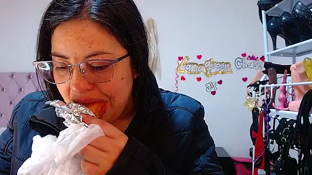 Snapshot of lanaqueen699 chatting on October 21, 12:28 pm lanaqueen699 online show from October 21, 12:28 pm