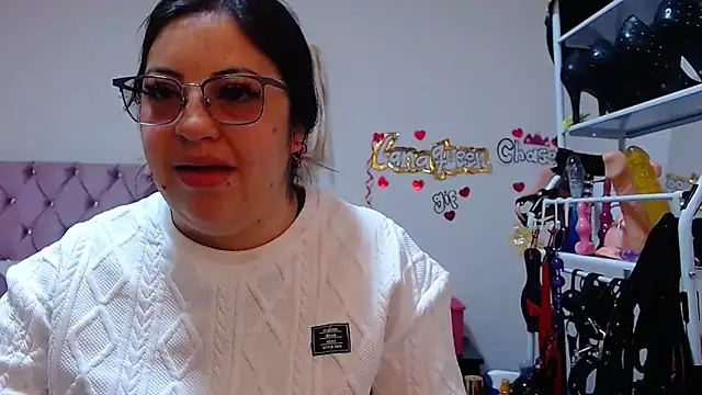 Snapshot of lanaqueen699 chatting on November 7, 12:16 pm lanaqueen699 online show from November 7, 12:16 pm