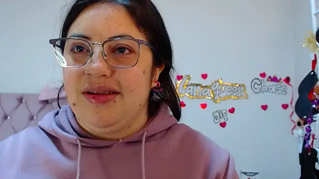 Snapshot of lanaqueen699 chatting on November 18, 12:20 pm lanaqueen699 online show from November 18, 12:20 pm