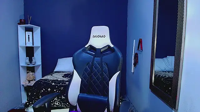 AmorMia online show from March 21, 7:46 pm