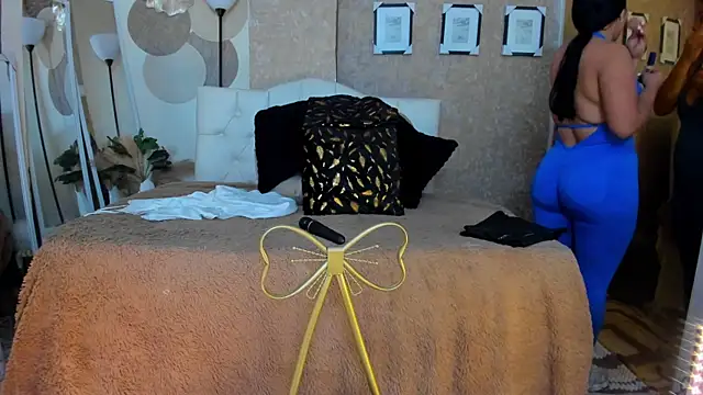 AmorMia online show from October 31, 12:39 pm