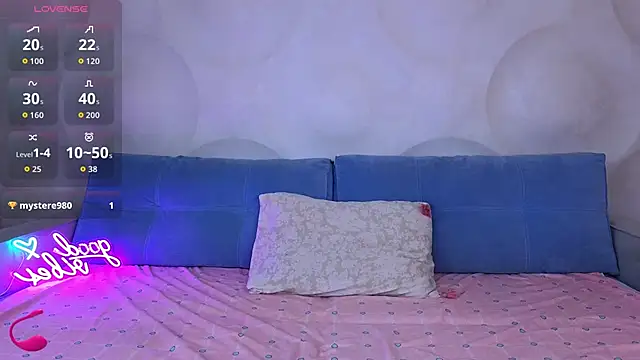 Snapshot of KisssAmmeli chatting on October 4, 12:58 pm KisssAmmeli online show from October 4, 12:58 pm