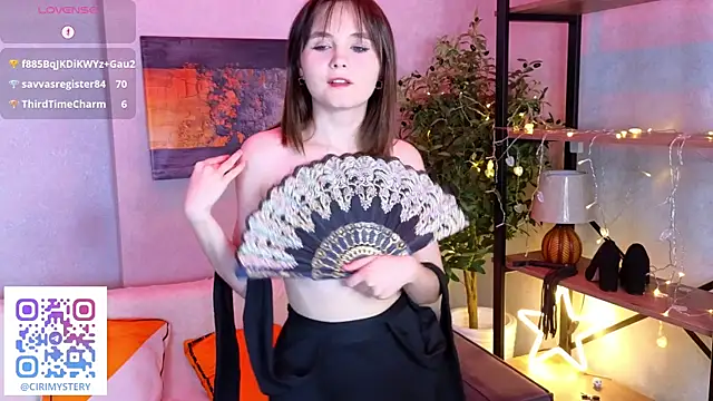 CiriRianonn online show from March 10, 7:42 am