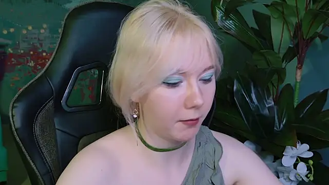 NancyMartinez online show from January 18, 8:20 am