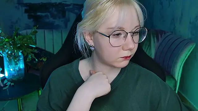 NancyMartinez online show from February 8, 8:09 am