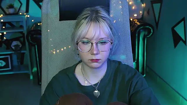 NancyMartinez online show from March 21, 8:17 am