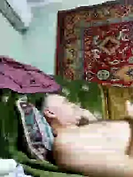 Pineapple04 online show from January 29, 2:53 pm