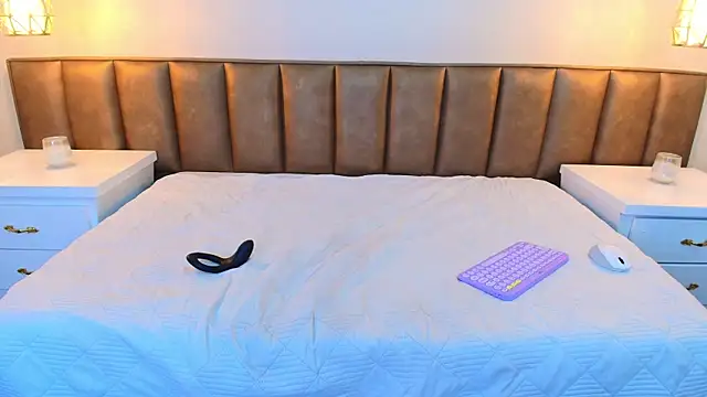 Ethan  Walker online show from March 8, 10:24 pm