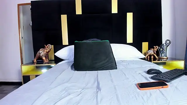 Ethan  Walker online show from March 17, 10:17 pm