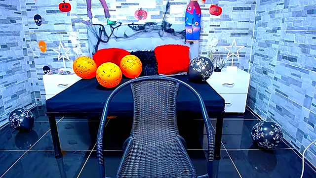 Snapshot of ADAM_HOT chatting on October 13, 9:26 pm ADAM HOT online show from October 13, 9:26 pm