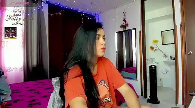 Snapshot of HARLEYNAPIER chatting on January 8, 3:07 pm HARLEYNAPIER online show from January 8, 3:07 pm