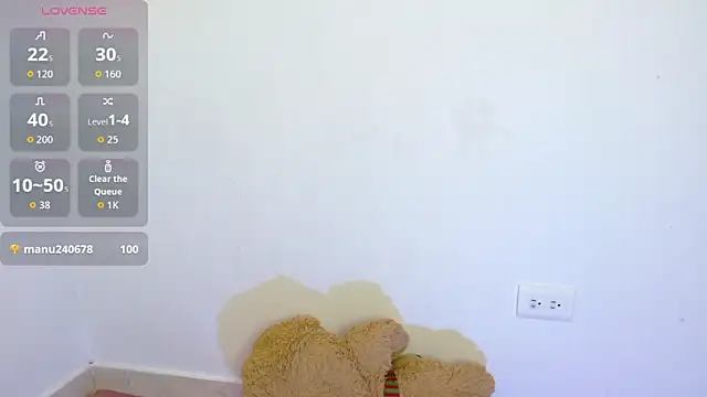 yulissa18 online show from November 7, 11:21 am