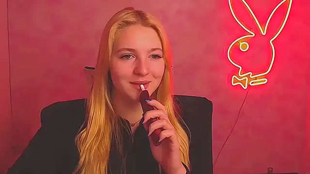 Milka kiss  online show from March 21, 10:39 am