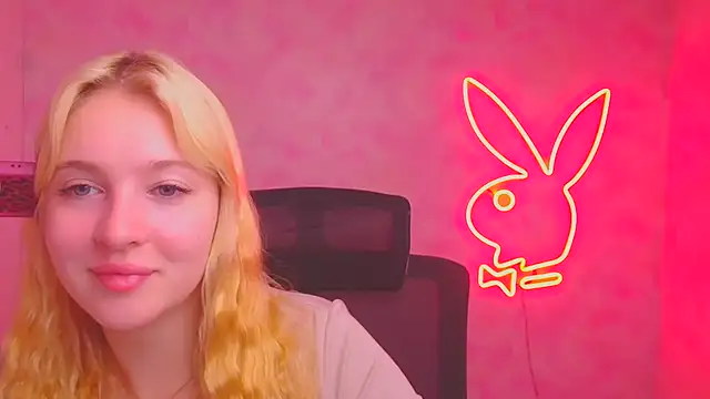 Milka kiss  online show from October 23, 11:42 am