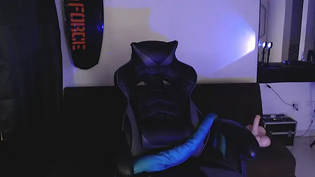 liz-beths online show from October 20, 4:51 pm