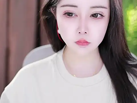 Qiaoqiao  online show from February 8, 7:59 am