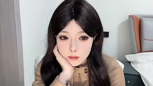 Snapshot of Q-ing chatting on February 14, 2:12 pm Q-ing online show from February 14, 2:12 pm