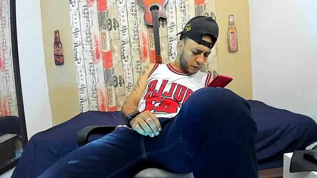 Andrey u92 online show from March 23, 4:38 am