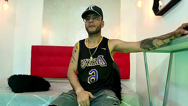 Andrey u92 online show from September 10, 8:20 pm