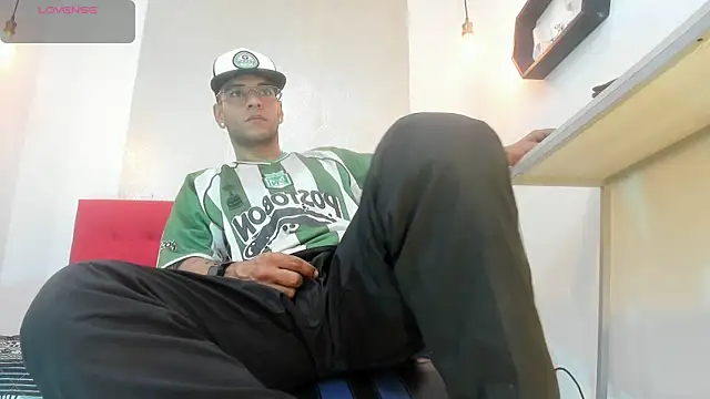 Andrey u92 online show from November 13, 7:24 pm