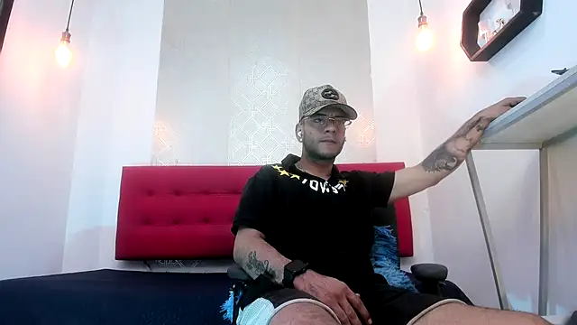 Andrey u92 online show from November 16, 8:36 pm