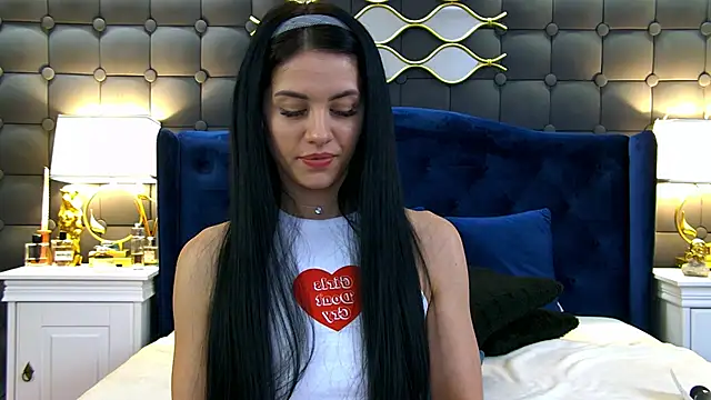 LeyaCass online show from February 20, 12:04 pm