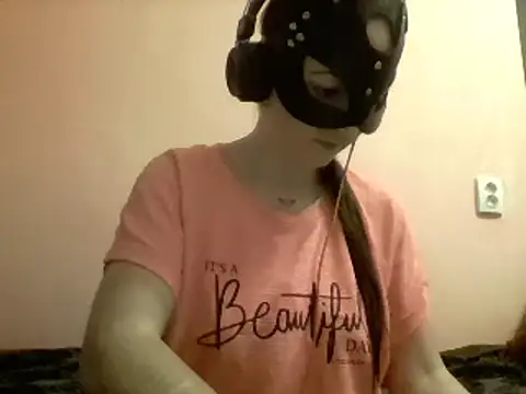 MaxWellas6 online show from January 28, 5:14 pm