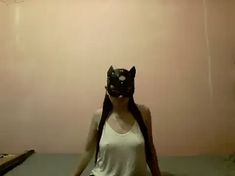 MaxWellas6 online show from February 10, 7:07 pm